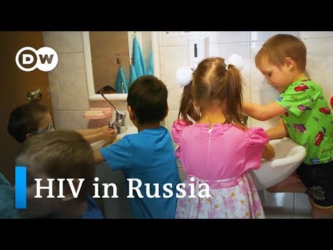 HIV/AIDS İN RUSSİA: NEW HOPE FOR HIV-POSİTİVE ORPHANS | DW STORİES