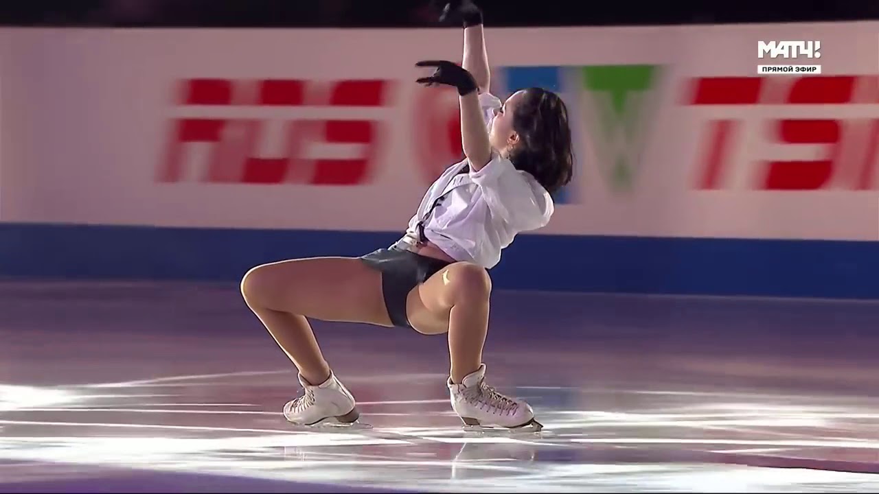 Elizaveta Tuktamysheva Skate Canada