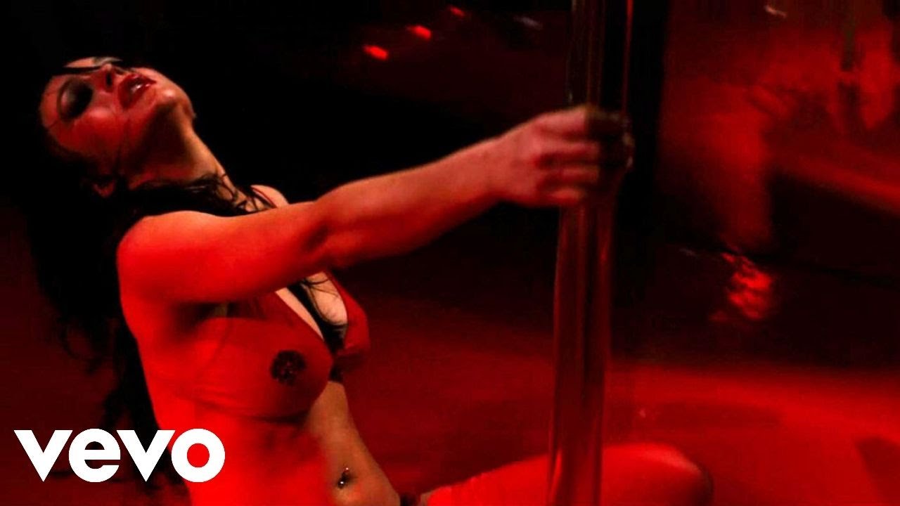 Lindsay Lohan - Bossy (Explicit)