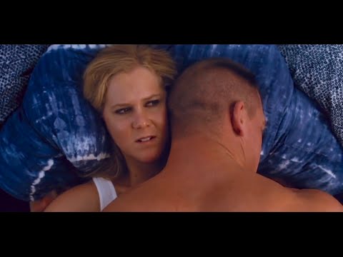 trainwreck-amy-schumer-hot-scenes