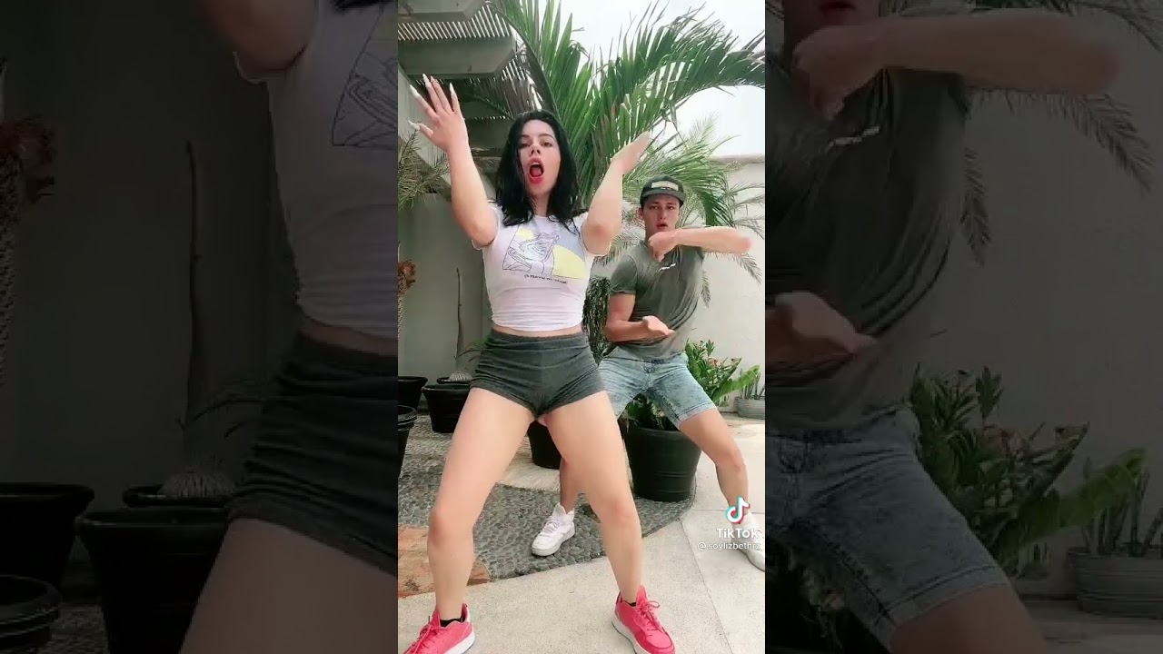 Lizbeth Rodriguez bailando las nenas tiktok            suscribanse para mas contenido