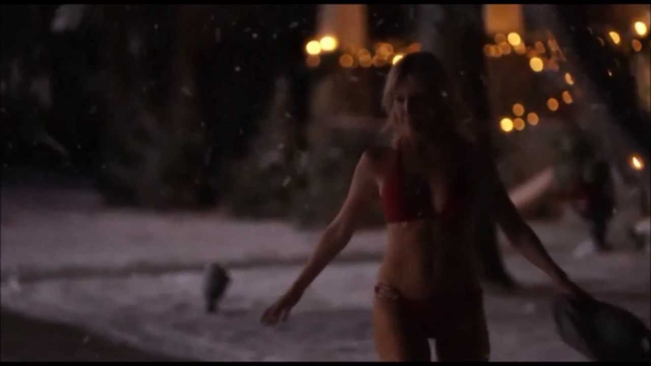 Heather Locklear so sexy in red bikini