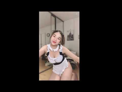 live Sexy Maid Dance