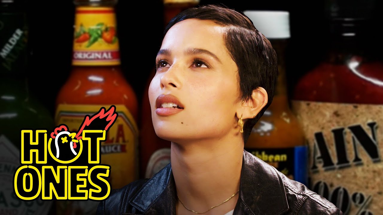 ZOë KRAVİTZ GETS TRİPPY WHİLE EATİNG SPİCY WİNGS | HOT ONES