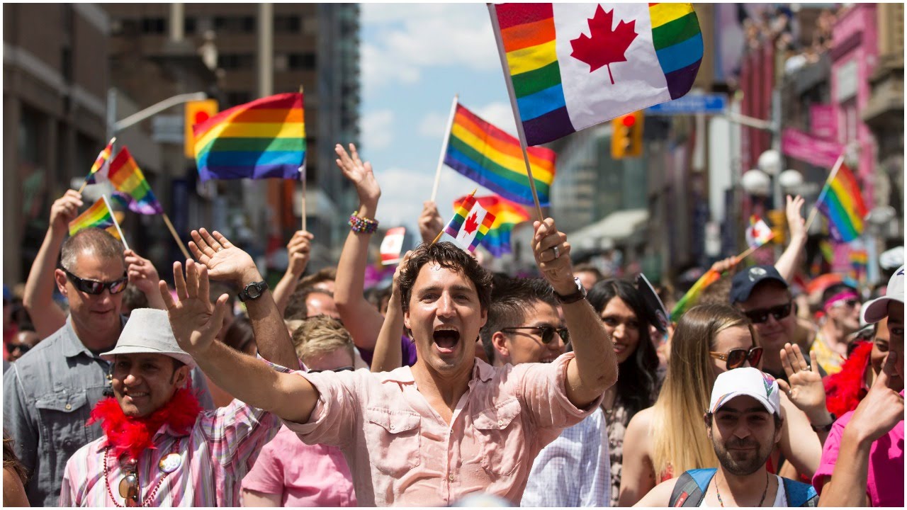 canadian-pm-justin-trudeau-joins-gay-pride-march