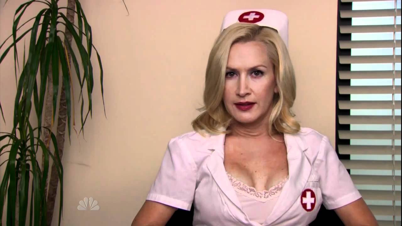 ANGELA KİNSEY - SEXY NURSE OUTFİT FROM THE OFFİCE'S HALLOWEEN COSTUME CONTEST