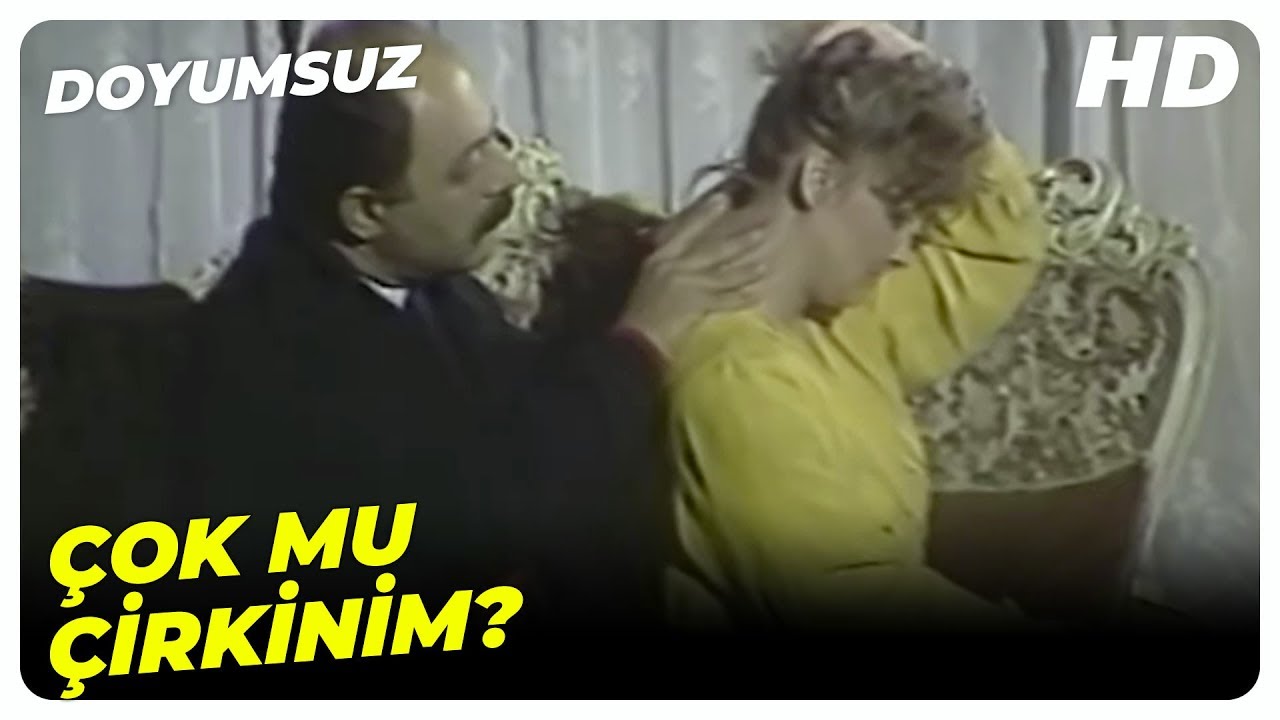 Doyumsuz - Nihat, Nazlı'nın Peşine Düştü! | Bahar Öztan Eski Türk Filmi
