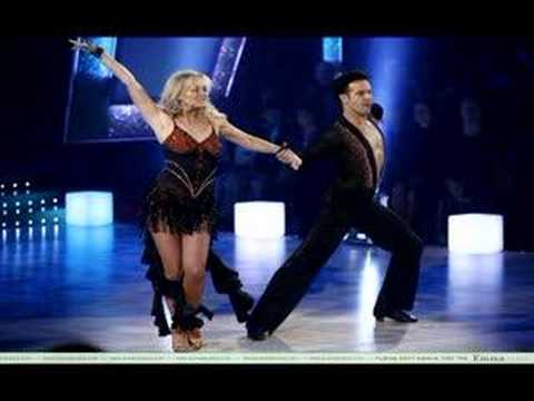 EMMA BUNTON STRİCTLY COME DANCİNG PİCTURES