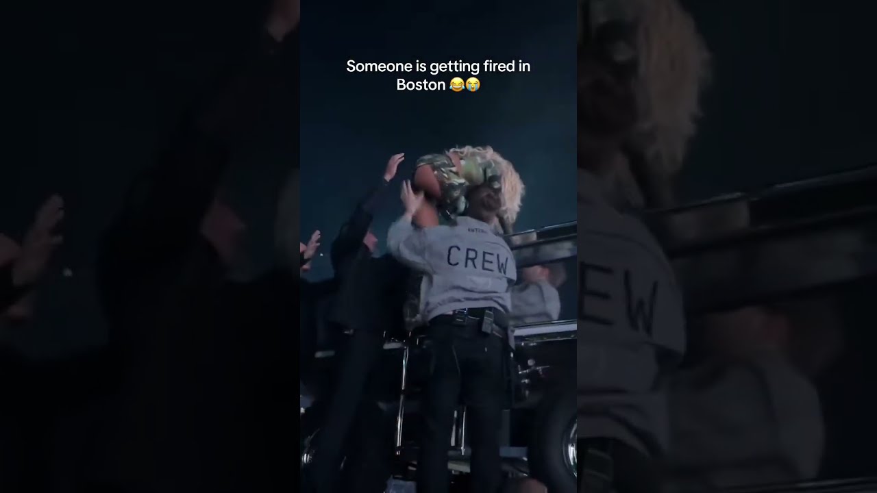 A security guard grabs Beyoncé butt goes viral