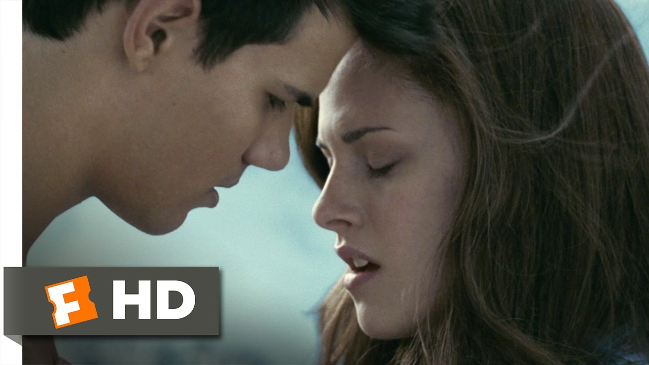 Twilight: Eclipse (8/11) Movie CLIP - Jacob Kiss Me (2010) HD