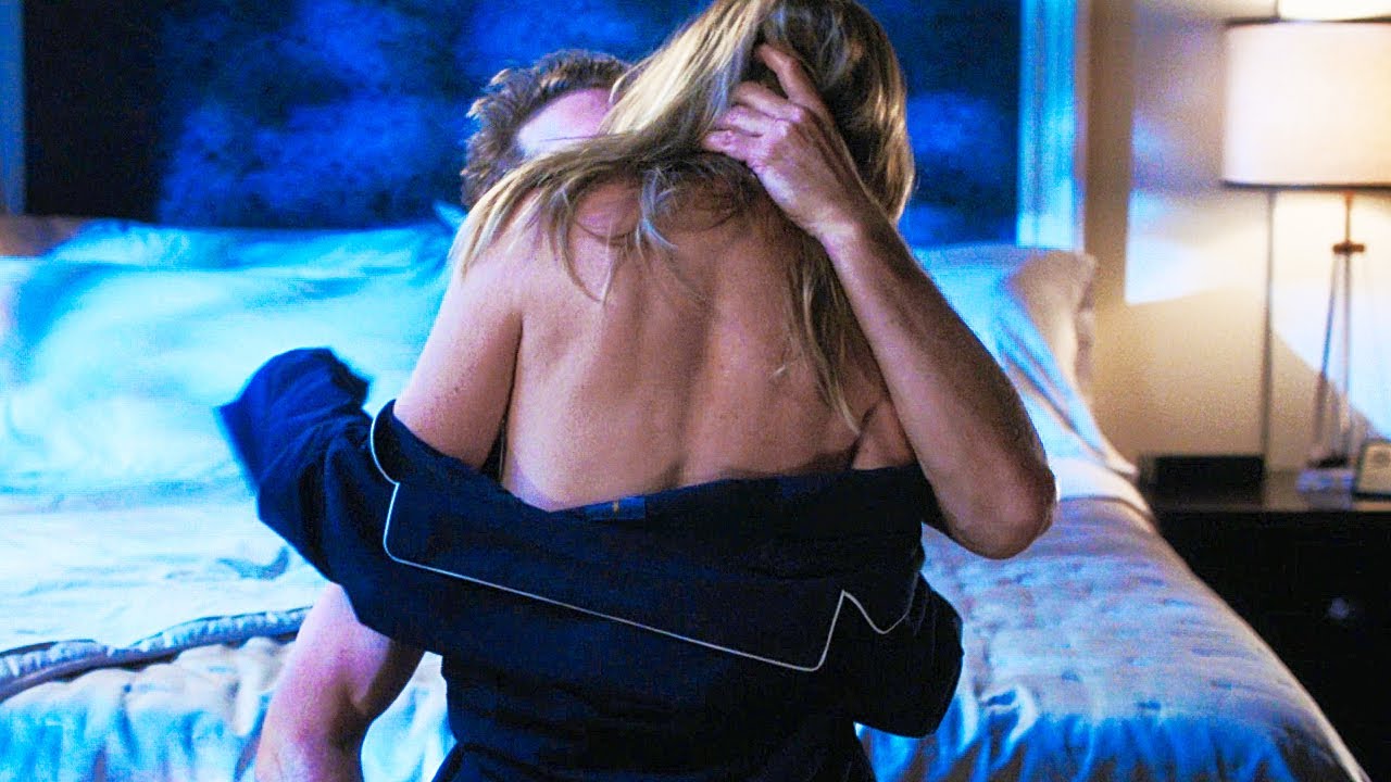 Grey's Anatomy 18x06 / Kissing Scene — Meredith and Nick (Ellen Pompeo and Scott Speedman)
