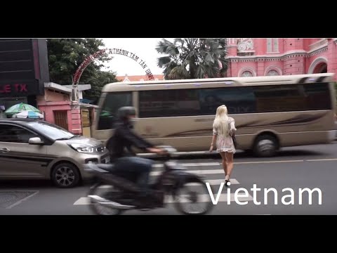 vıetnam travel  | vyvan le