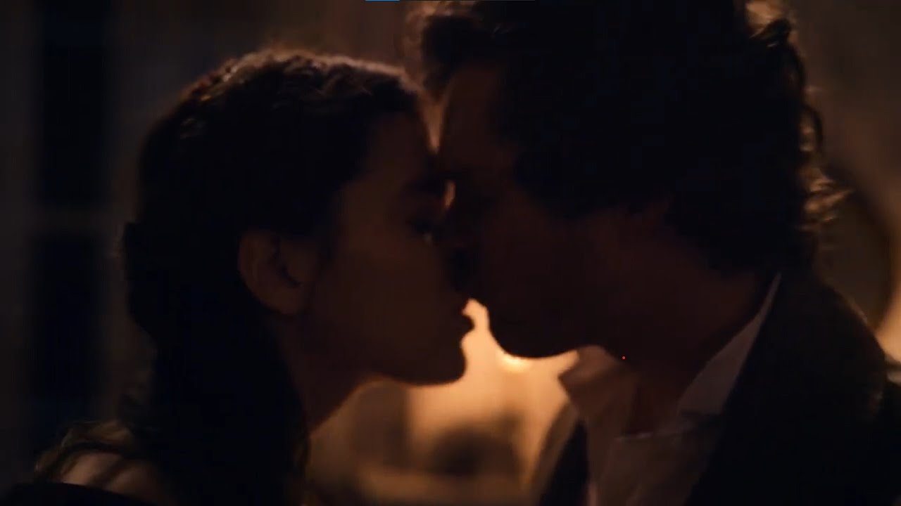 Dickinson: Season 2 / Kiss Scene — Emily and Samuel (Hailee Steinfeld and Finn Jones)