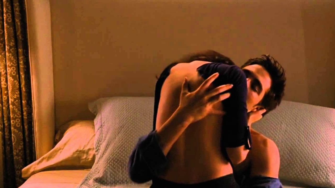 Kristen Stewart & Robert Pattinson Hot Scene | The Twilight Saga: Breaking Dawn - Part 2