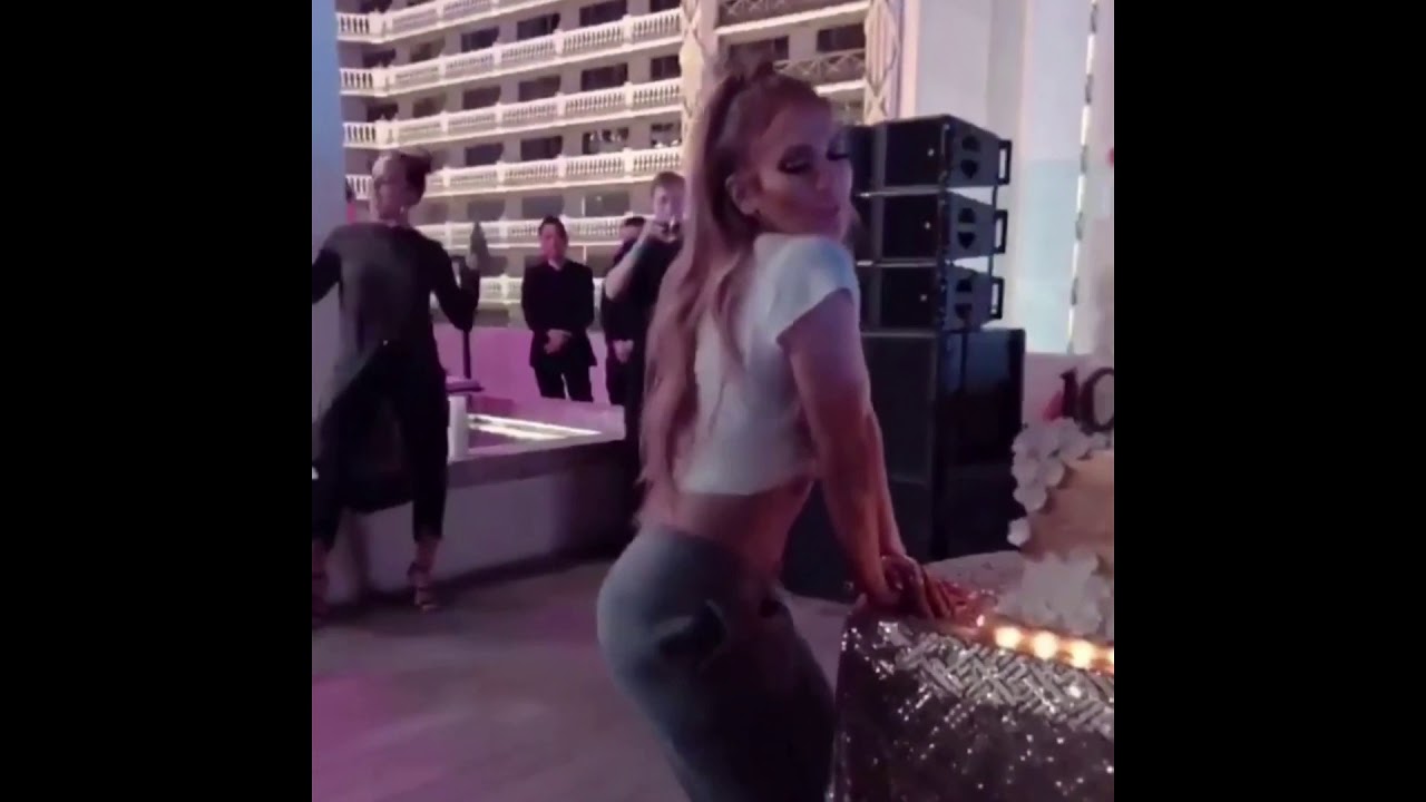 Jennifer Lopez Aka J Lo Twerking And Dancing..IG Chick Of The Week?