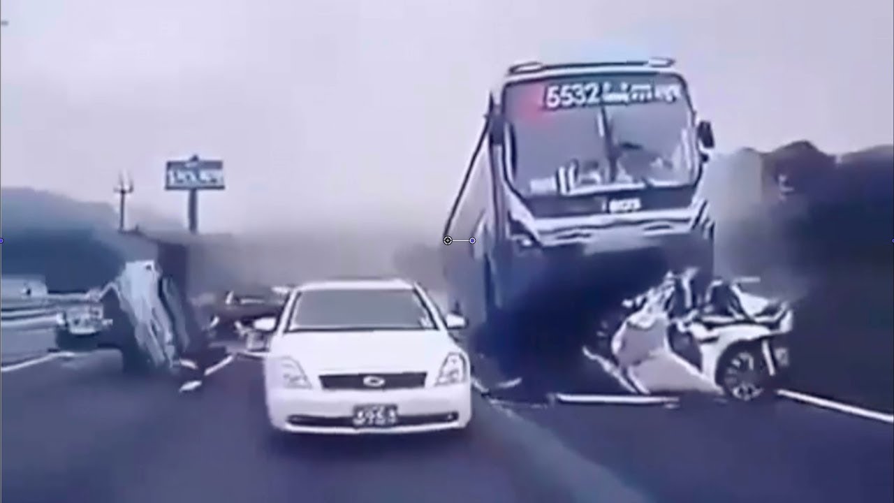 Жесткие Аварии и ДТП. Подборка на видеорегистратор за 2023 #23  | идиоты на дороге | İDEOTS İN CARS