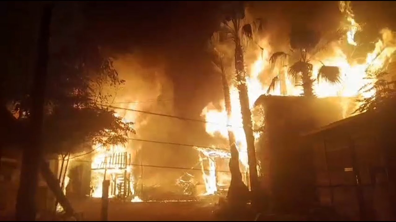 Olympos'ta Yangın! Ünlü Ağaç Evler İkinci Kez Tamamen Yandı
