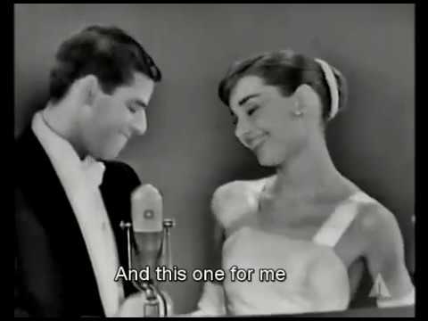 Audrey Hepburn cute and adorable moment at Oscar 