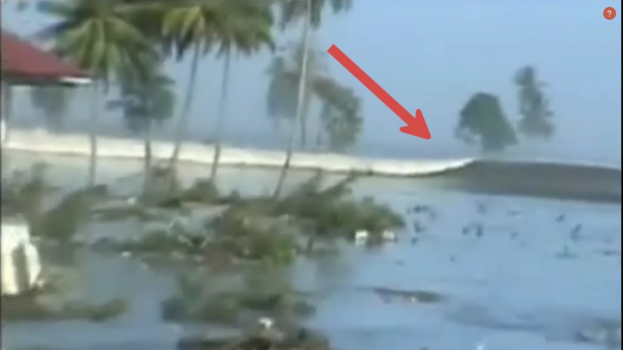 Indonesia Tsunami 2004 - Destruction of Aceh