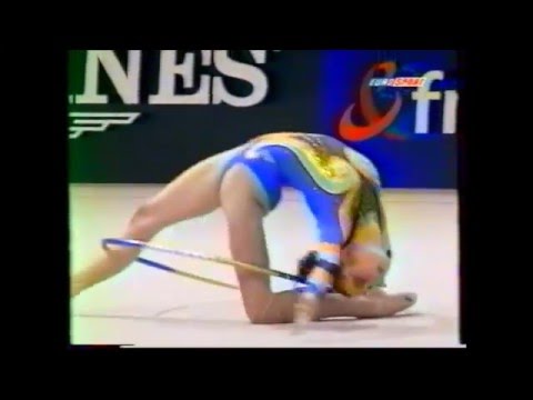 Yulia BARSUKOVA (RUS) hoop - 2000 Europeans Zaragoza EF