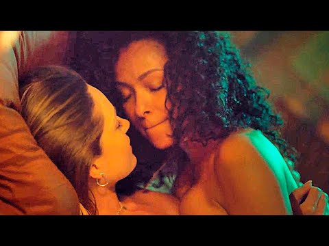 Heatwave / Kiss Scenes — Claire and Eve (Kat Graham and Merritt Patterson)