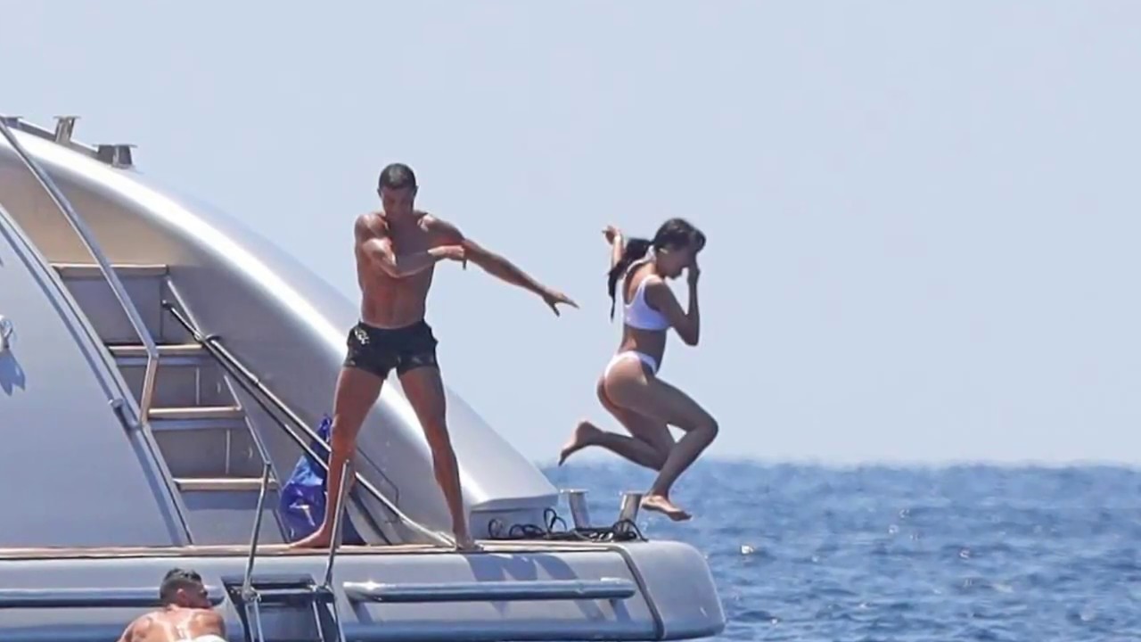 Cristiano Ronaldo Holidays In Ibiza With Girlfriend Georgina Rodriguez