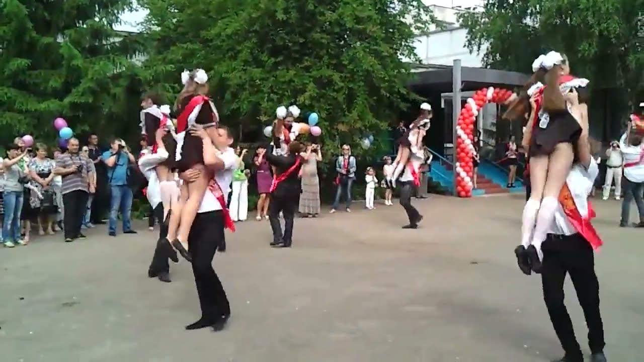 school dance in Russia
