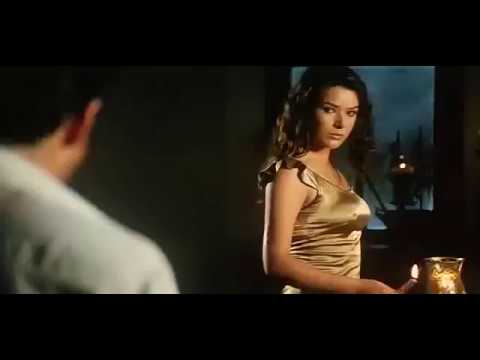 Udita Goswami and Emran Hasmi hot sex scene in zeher movie