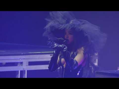 TİNASHE - 333 TOUR FULL PERFORMANCE (LİVE FROM MOMENT HOUSE)