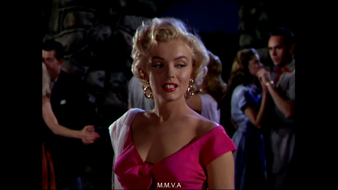 Marilyn Monroe In 'Niagara' -  'Kiss'
