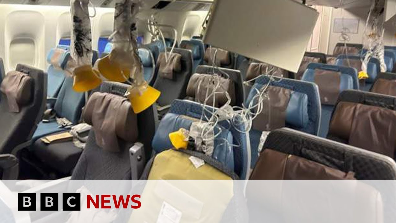 Singapore Airlines flight: Passengers tell of horror flight in which British man dies 