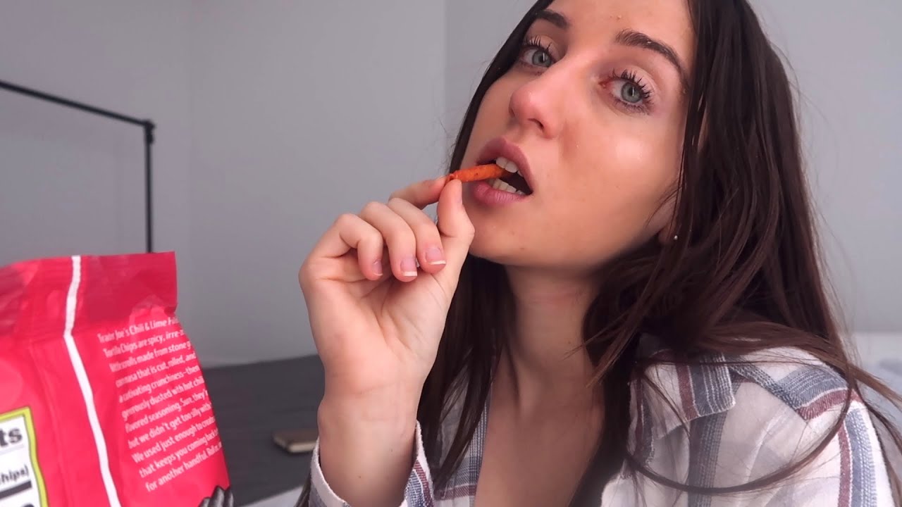 ASMR Pov You Hang Out With a Pick Me Girl Roleplay