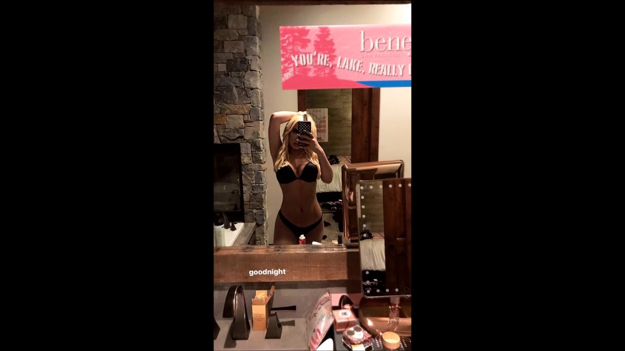 Tana Mongeau Hot Bikini Mirror Selfie (Instagram/Snapchat) Videos