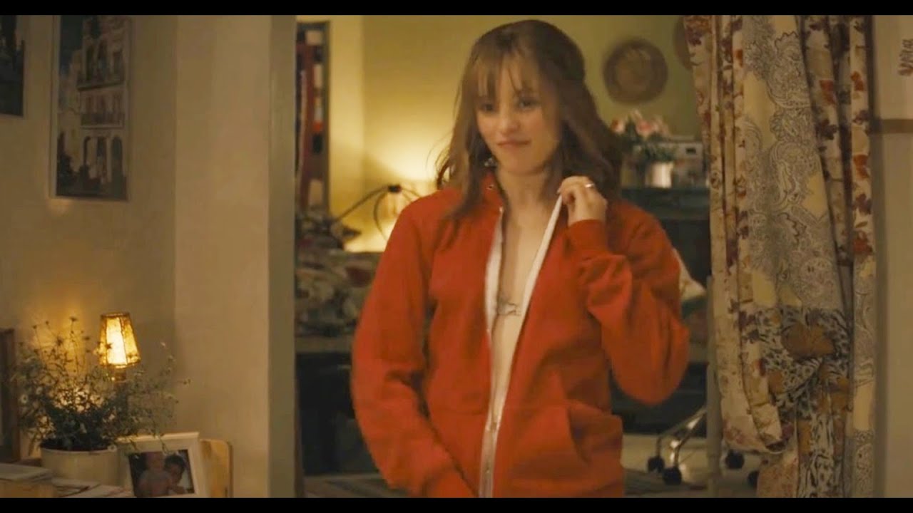 Undressing Sexy Scene (Rachel McAdams & Domhnall Gleeson) - About Time (2013)