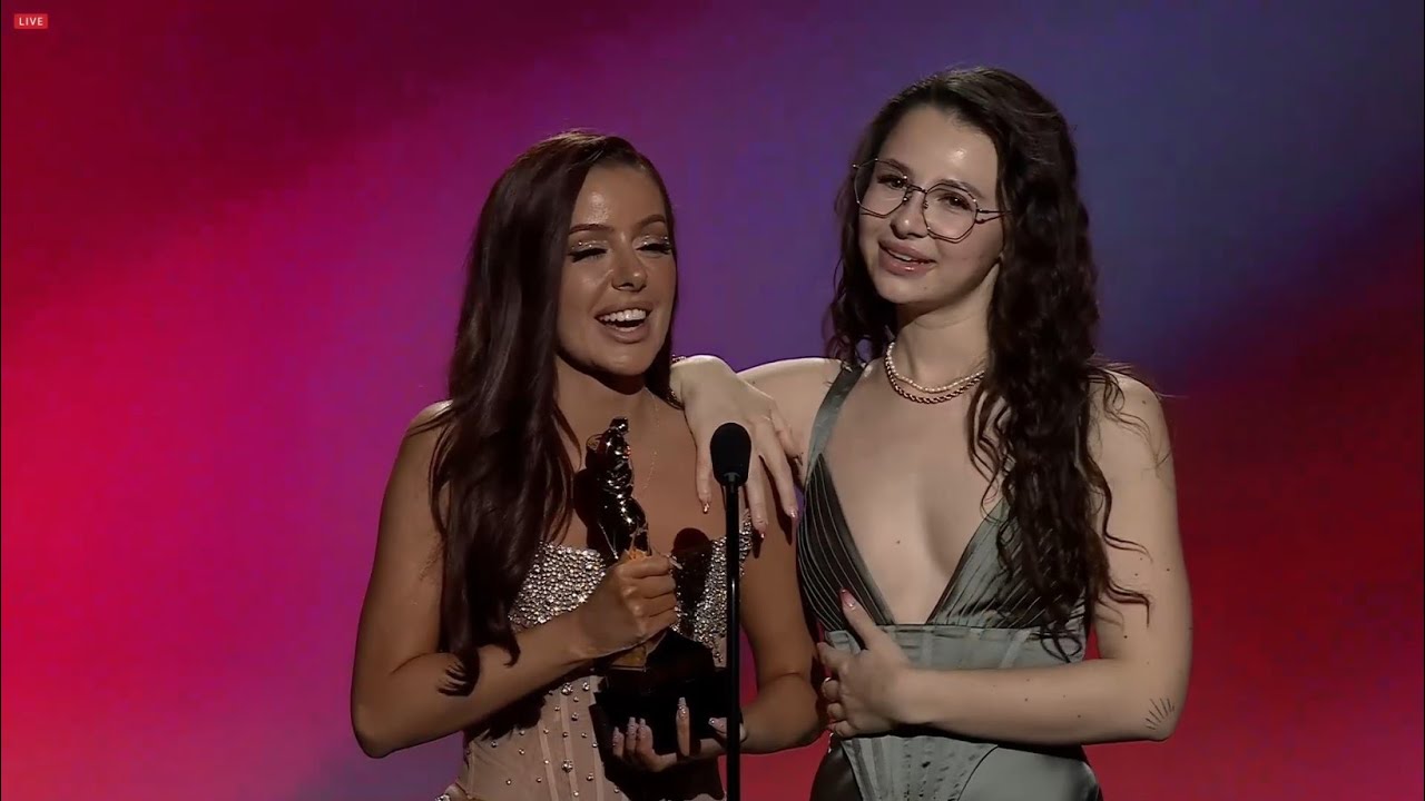Vanna Bardot & Liz Jordan Wins Best Girl/Girl Sex Scene | 2024 AVN Awards
