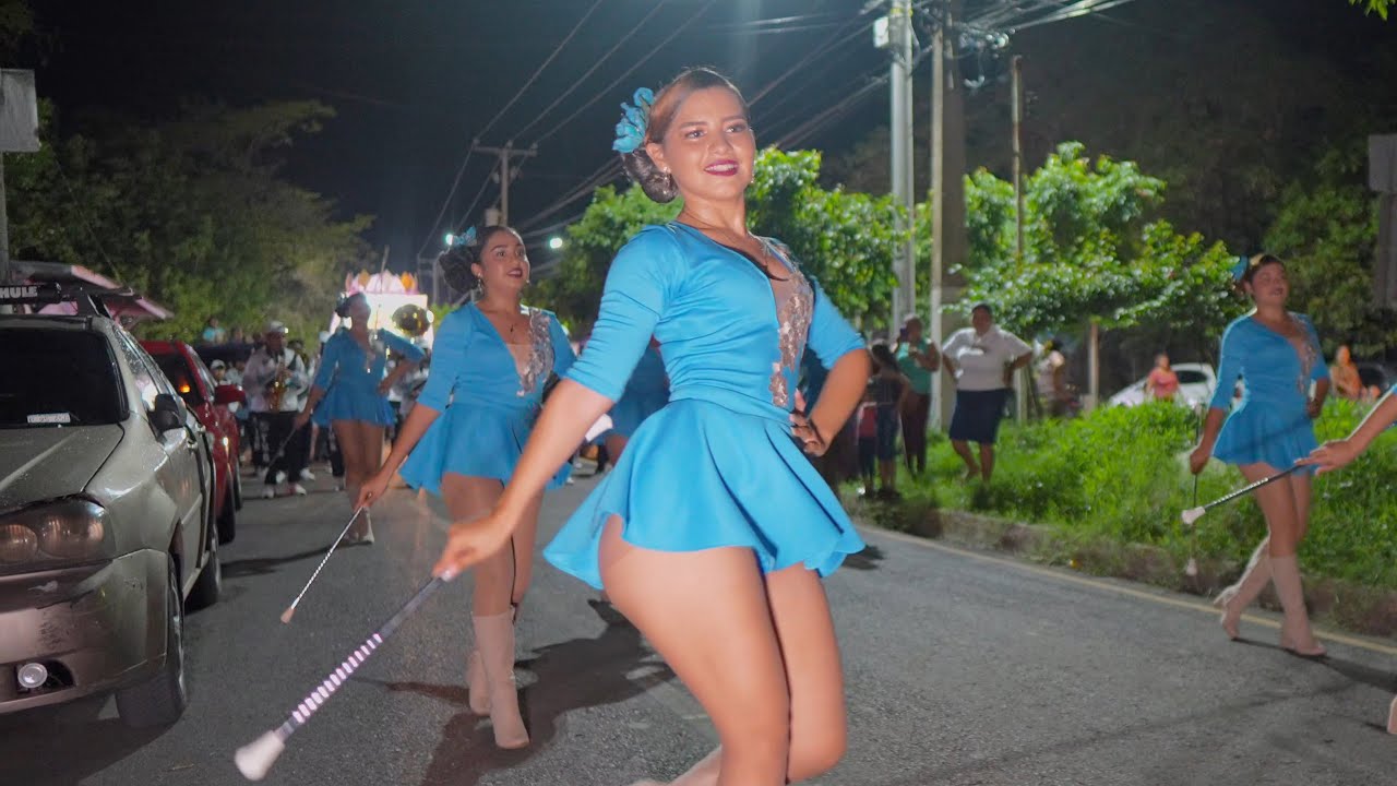Parte #2 Tiburones Music Band En Desfile En Acajutla Calidad 4k El Salvador
