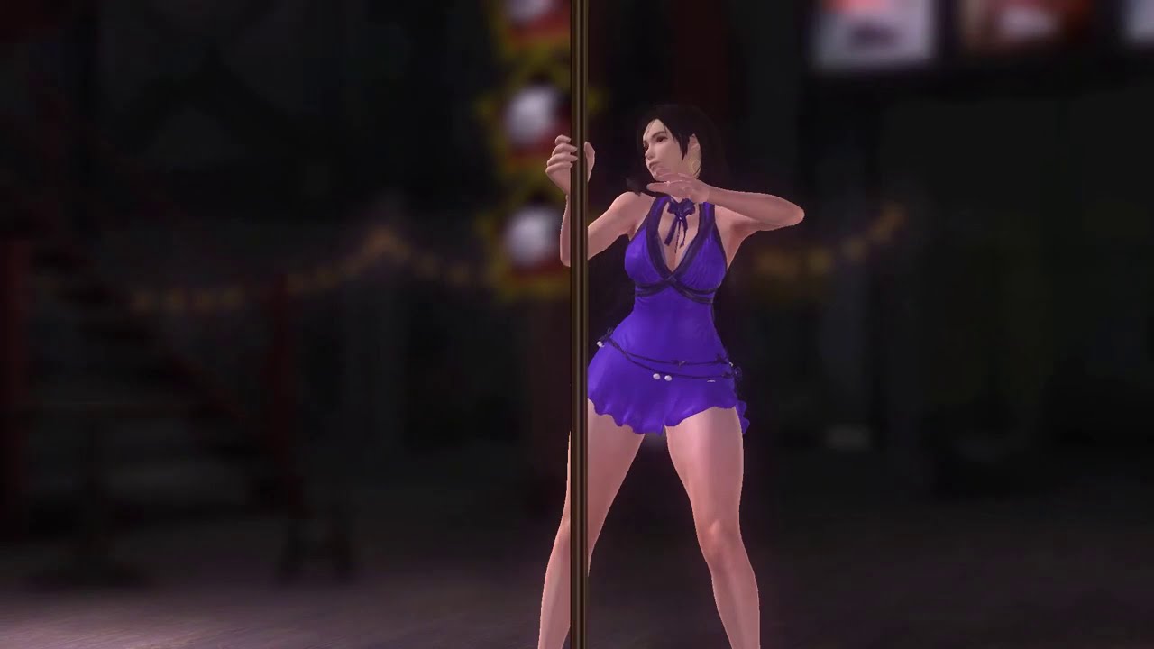 Thicc Tifa Lockhart - Pole Dance - She is seductive and hot!