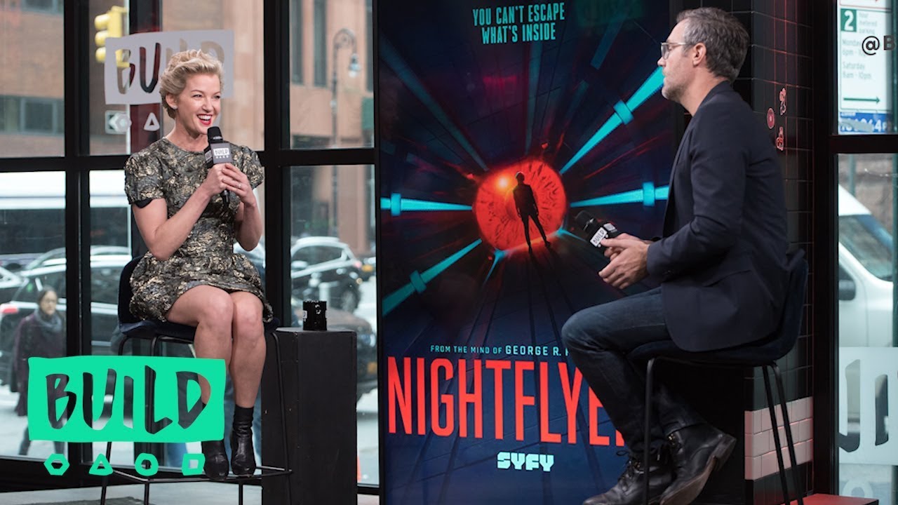 GRETCHEN MOL DİSHES HER ROLE IN SYFY'S 'NİGHTFLYERS'
