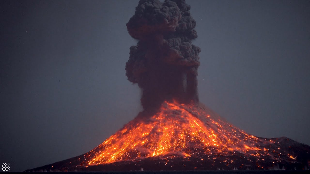 ıncredible krakatoa volcano eruptions at night | anak krakatau 2018
