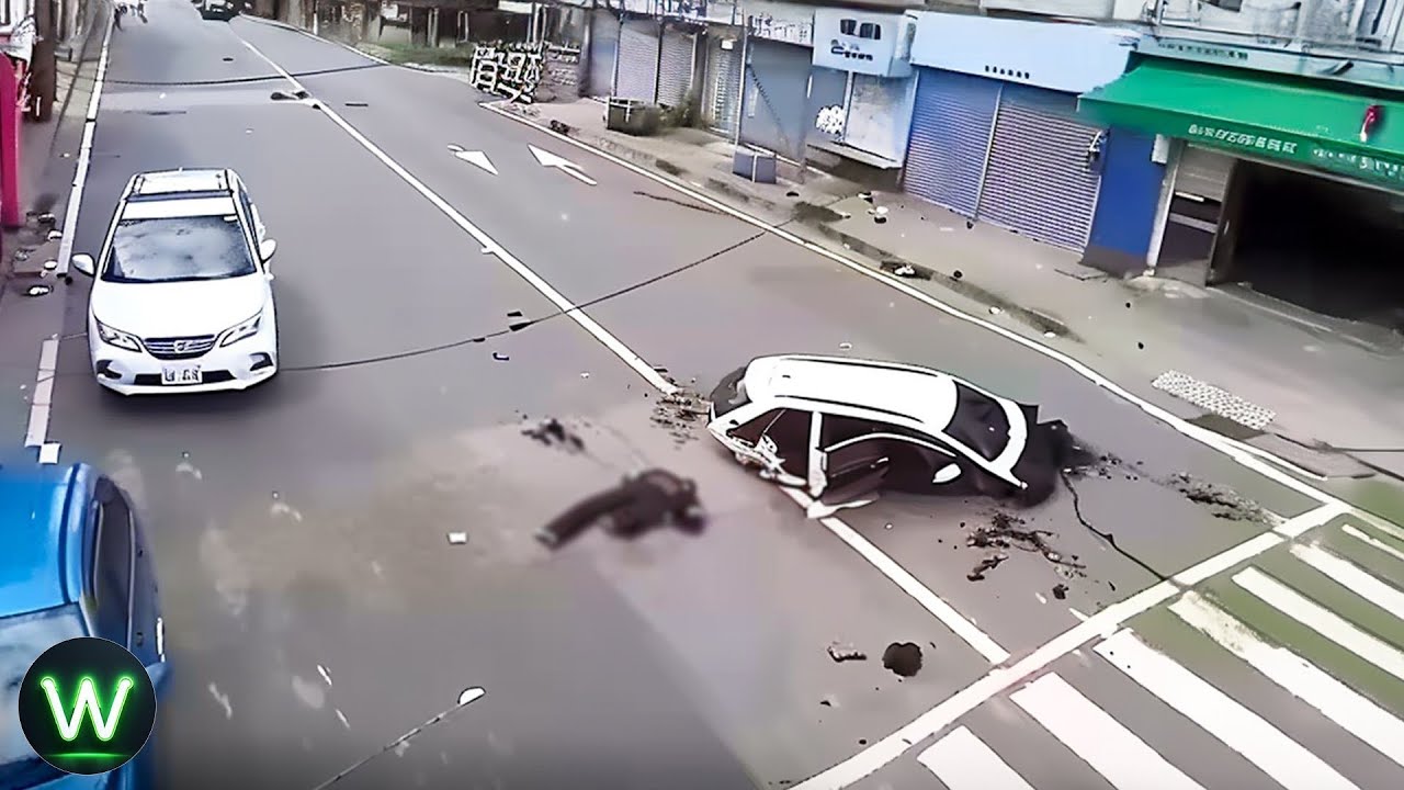 Tragic! Ultimate Near Miss Video Road Moments Filmed Seconds Before Disaster Went Horribly Wrong !