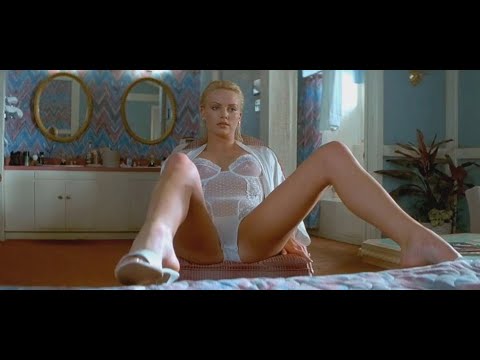 CHARLİZE THERON BEDROOM SCENE WİTH KEANU REEVES