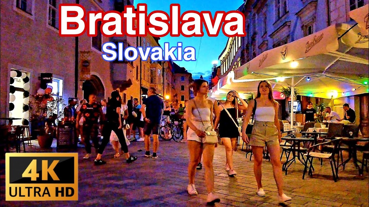 SLOVAKİA  - NİGHT WALK İN BRATİSLAVA - JULY 2022 WAKİNG TOUR AT BRATİSLAVA