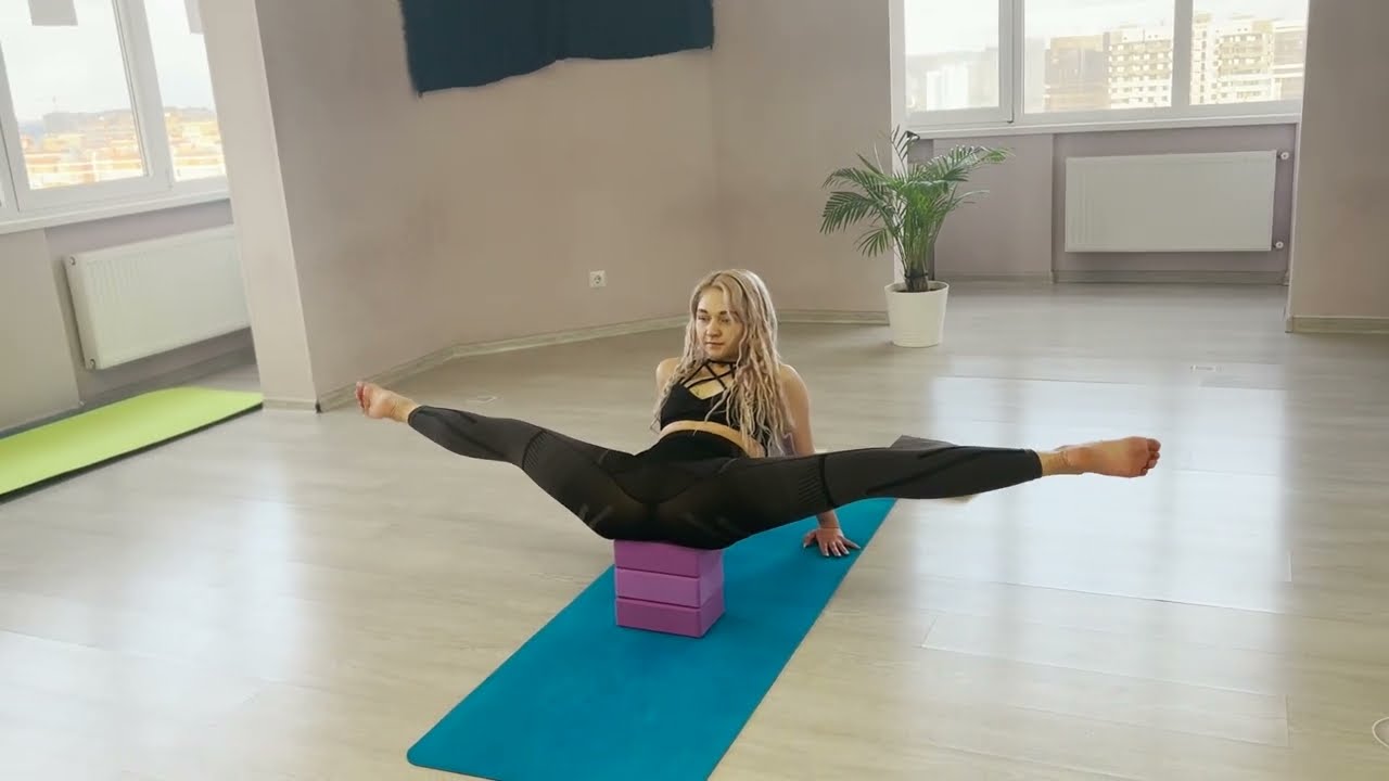 Yoga & Gymnastics — Full Body Strech with Sasha — Part 2